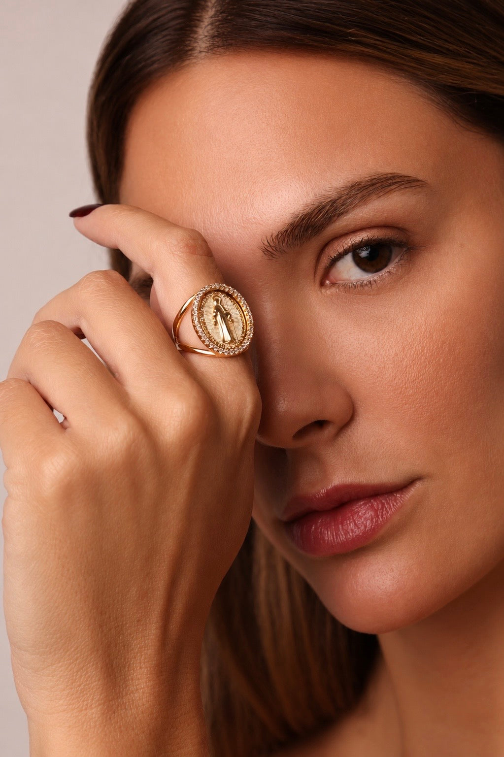 ANEL AJUSTÁVEL MEDALHA GIRATÓRIA NOSSA SENHORA
