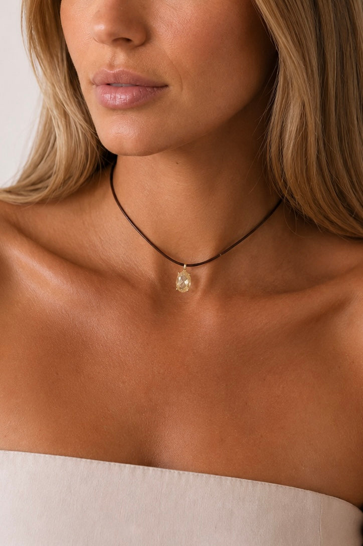 CHOKER FIO DE SEDA GOTA OVAL