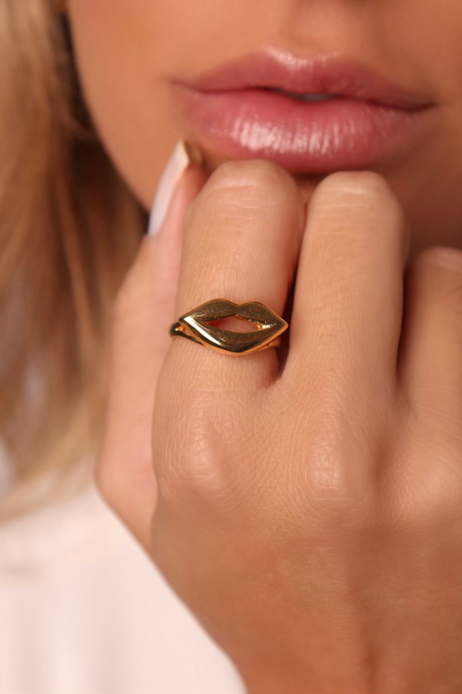 ANEL LIPS