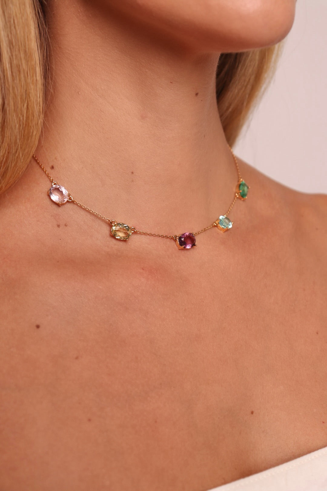 COLAR HARMONY STONES PEDRAS NATURAIS