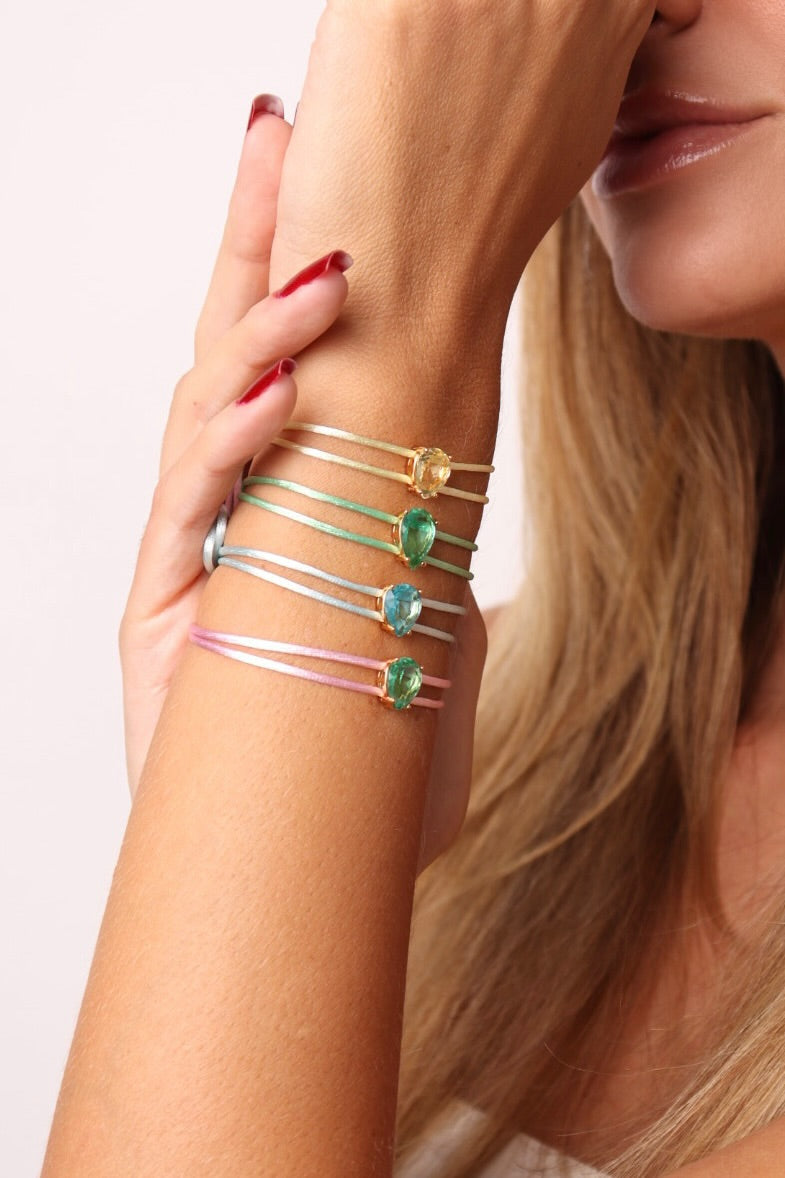 PULSEIRA FIO DUPLO DE SEDA PINGENTE GOTA