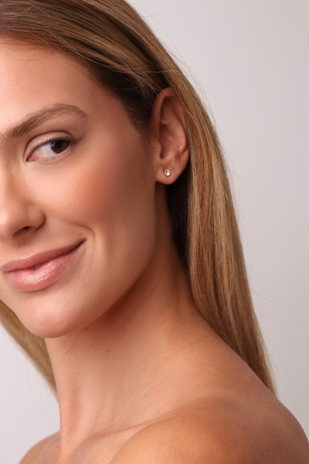 BRINCO BRUNA CORRENTE PONTO DE LUZ PIERCING