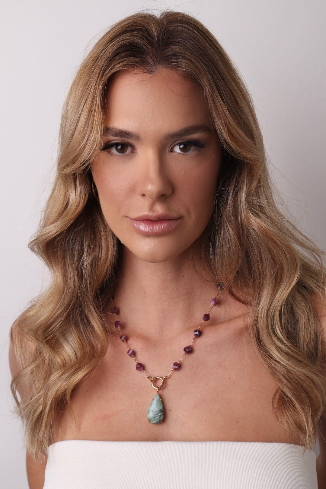 COLAR AURA ROSA-TURMALINA PINK E ESMERALDA